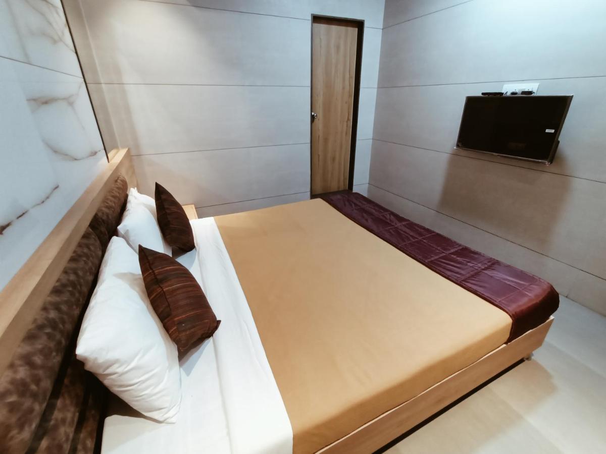 Hotel Prasad Nx ムンバイ エクステリア 写真