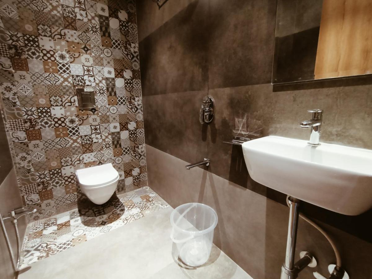 Hotel Prasad Nx ムンバイ エクステリア 写真