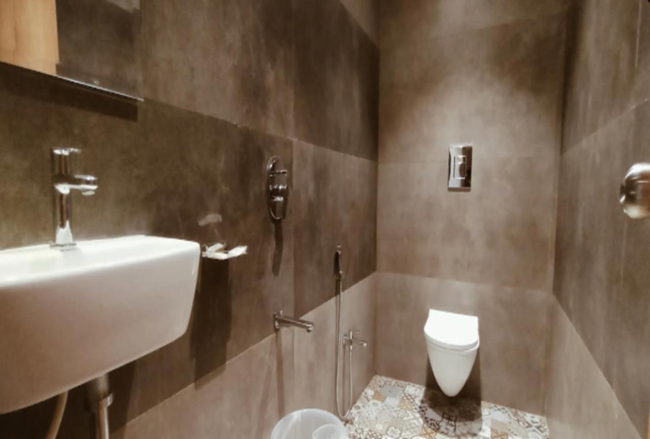 Hotel Prasad Nx ムンバイ エクステリア 写真