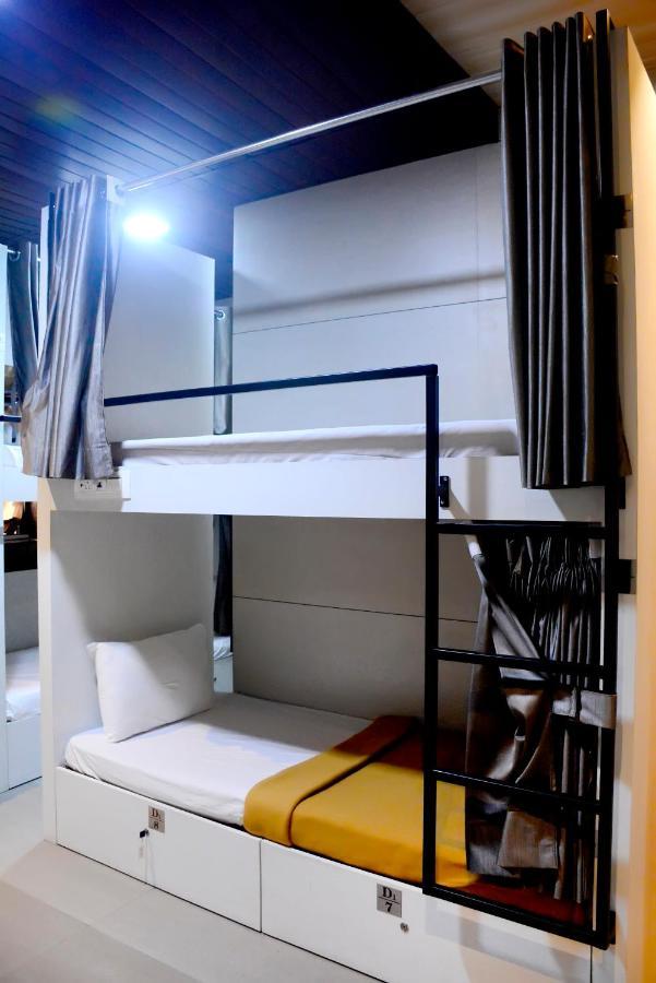 Hotel Prasad Nx ムンバイ エクステリア 写真