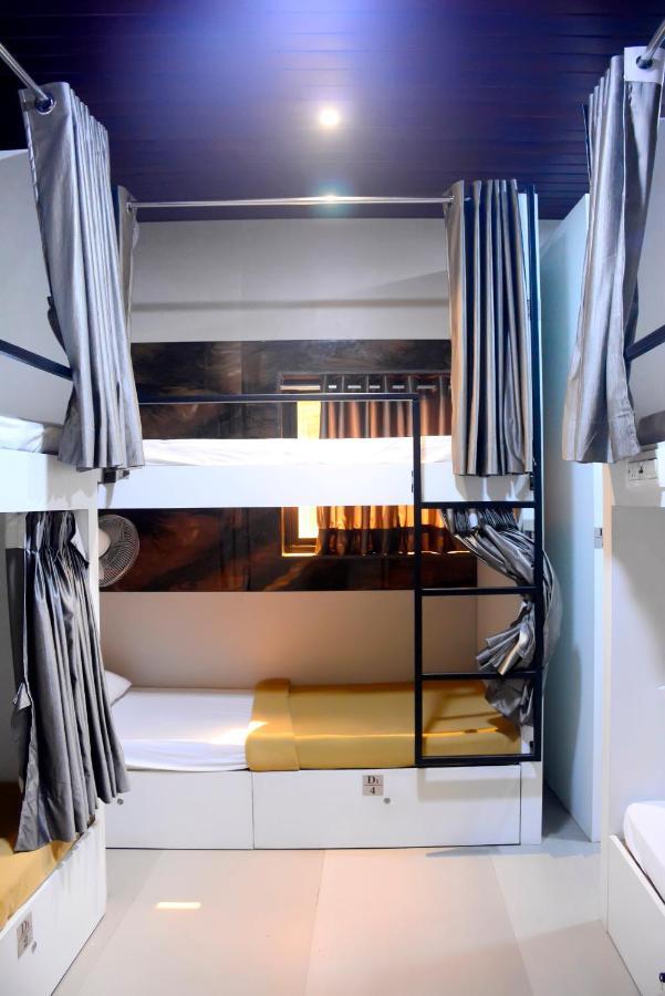 Hotel Prasad Nx ムンバイ エクステリア 写真